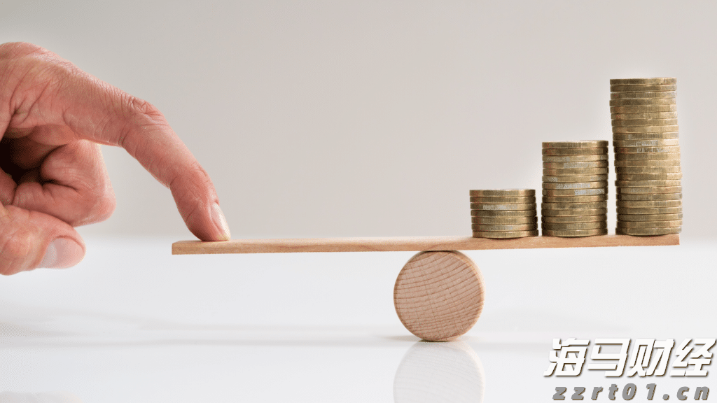 比亚迪赛车场首秀“不按套路出牌”，安全特训让体验升级