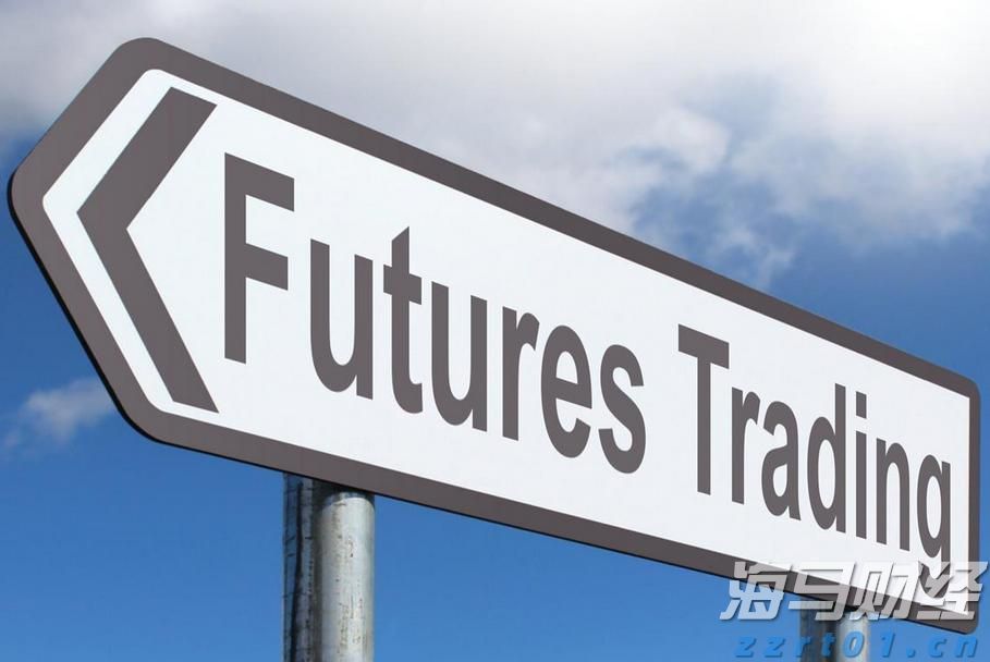 春耕备耕正当时 农机服务马力足